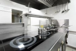 BiOHY Glaskeramik Kochfeldreiniger (24x20l Kanister) | Optimal Zur Reinigung Und Pflege Von Kochfeld Und Induktion | Geeignet Für ALLE GERÄTE -Reinigungsmittel Laden 84e873be 2a83 4c8f b731 44f288c0a02f